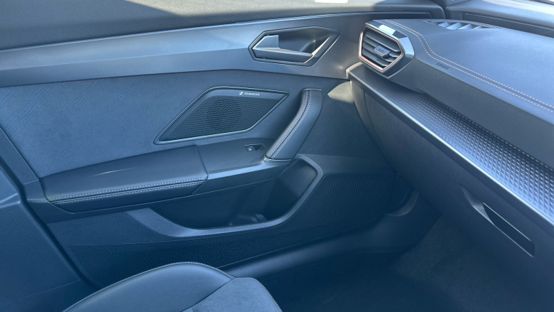 CUPRA Formentor 1.5 eHybrid 272 VZ1 5dr DSG Estate